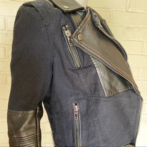 *Blank NYC Canvas Jacket with Leather Accents - Picture 5 of 16